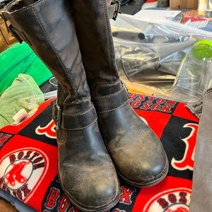 Womens boots